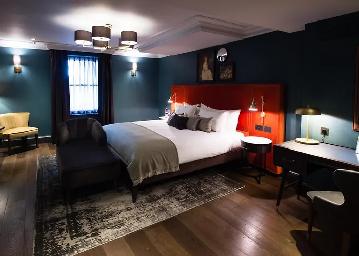 Avon Gorge By Du Vin